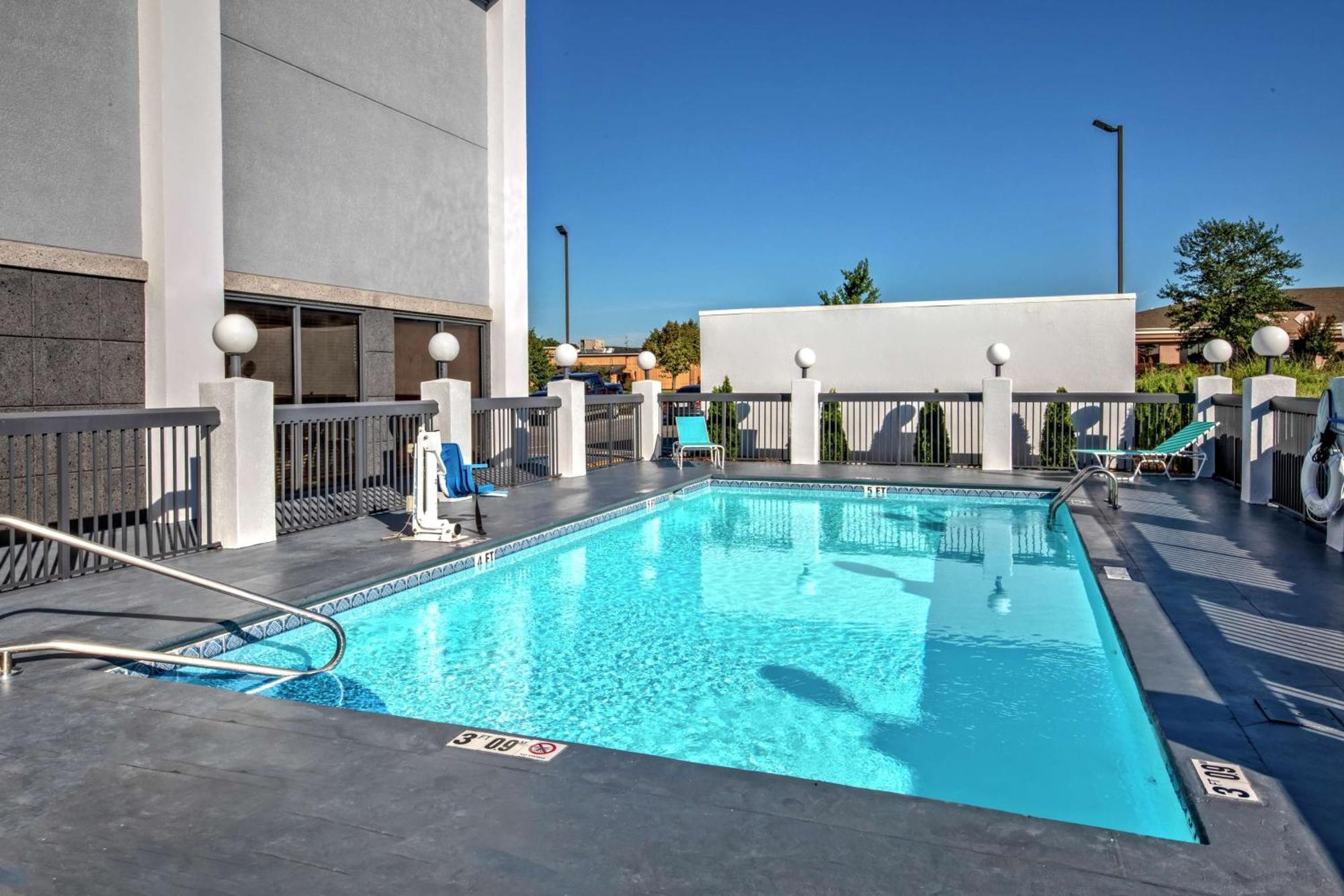 Hampton Inn Tullahoma Εξωτερικό φωτογραφία