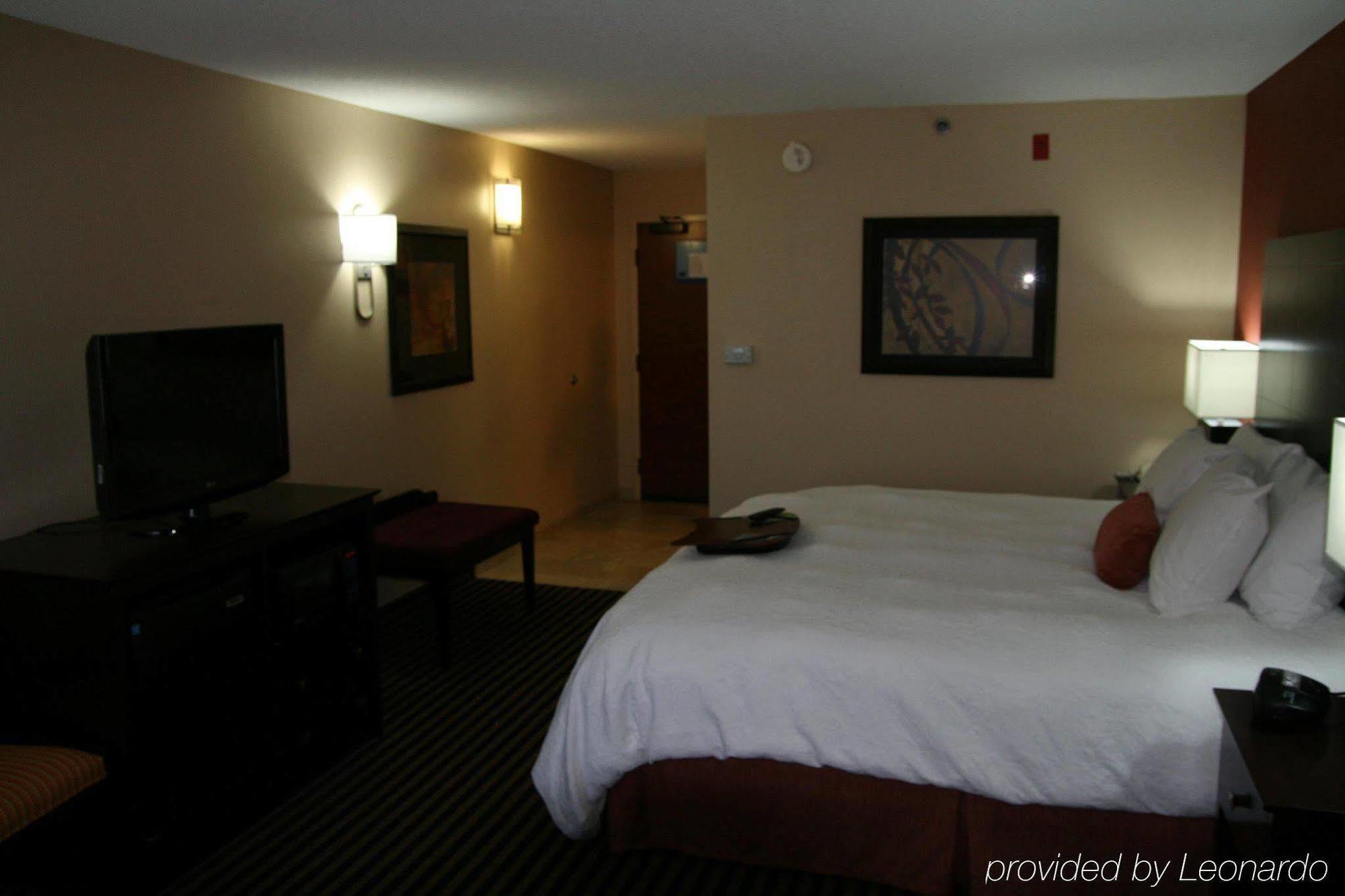 Hampton Inn Tullahoma Δωμάτιο φωτογραφία